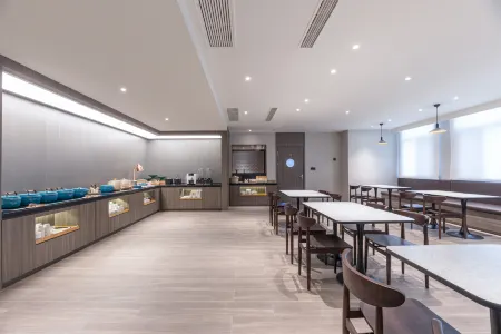 HanTing Hotel (Bengbu Huaiyuan Jingkaiqu)