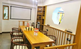 Lijiang Wuhua Review Free Designer.dream.youyin aesthetics.pool.meisu (Lijiang Ancient City Center)