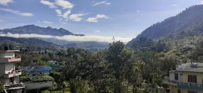 Hotel Shresth Hotel a 