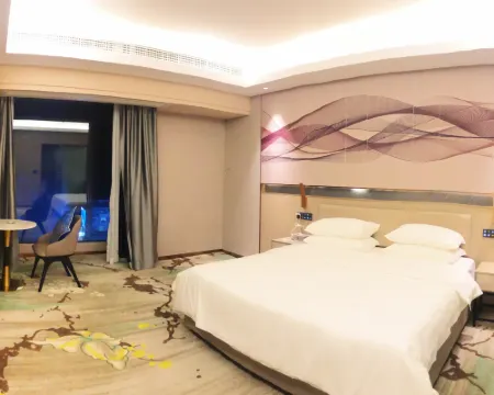 鳳璟大酒店 鳳山酒店