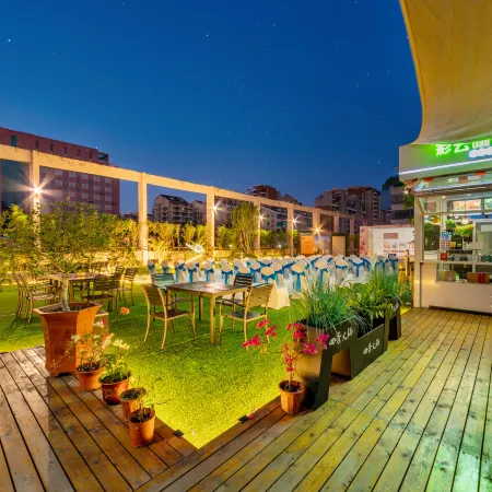 Xiaolu Smart Hotel (Zhaoqing East Gate Plaza, Qixingyan Scenic Area)