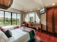 Patravana Resort Hotels near Gran Monte Vineyard