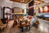 Lixian Banxia Sunny Boutique B&B