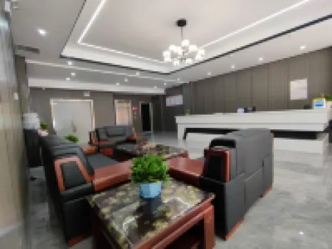 บิสซิเนส โฮเต็ลไคแมน