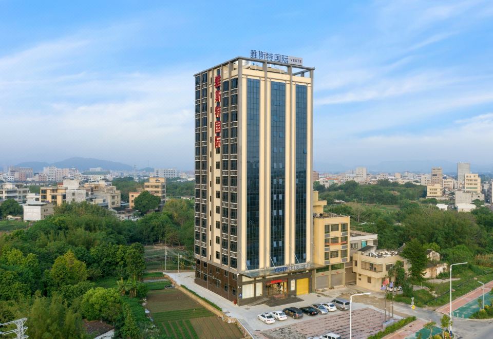 hotel overview picture