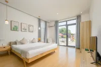 Floral Hotel· Yiding cottage Hotel (riverside Dingba store)