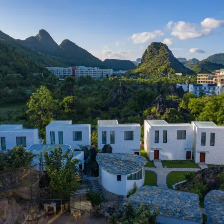 Huangguoshu Wolongshan Yin·Single-family Garden Homestay