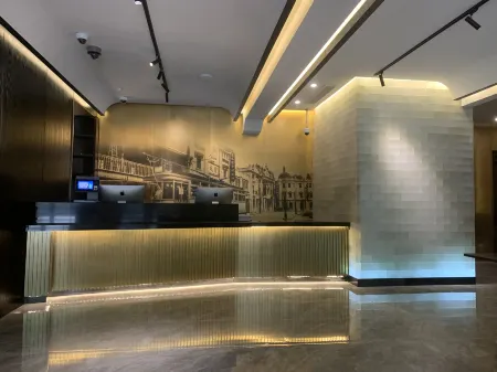 Jitai Yixuan Hotel (Shanghai People's Square Station Branch)