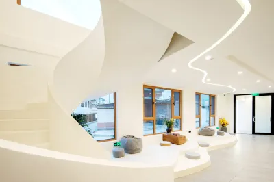 M-Designer Lux Hotel Hotels in Shangri-La