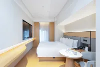 全季飯店（北京首經貿紀家廟地鐵站店） 紫禁城附近的飯店