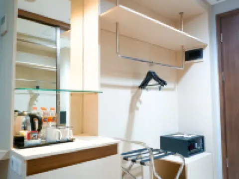 Sunrise Hotel Mojokerto โรงแรมในMagersari