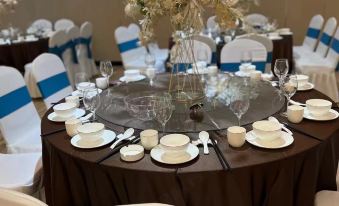 Shanglai Shidai Hotel