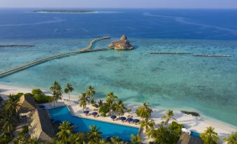 Emerald Faarufushi Resort & Spa - Deluxe All Inclusive