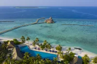 Emerald Faarufushi Resort & Spa - Deluxe All Inclusive Hotels in Uthurumaafaru