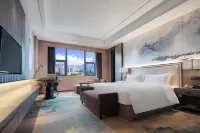 Ramada Plaza by Wyndham Hezhou North Các khách sạn gần Hezhou Chengxi Passenger Transport Service Terminal