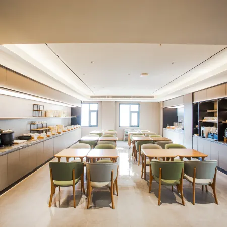 JI Hotel (Chongqing Wushan Municipal Plaza)