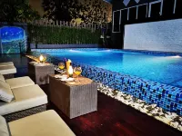Sky Dome Resotel Hotels near Royal Thai Army