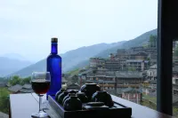 Longji West Window Moon Homestay (Jiulong Wuhu Observation Deck)