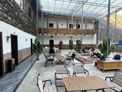 Danba  Dream B&B Hotels near Dangling Village