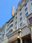 Yueyang Orange Fruit E-Sports Hotel (Railway Station)