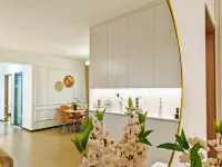 Yifeng Apartment (Rongsheng Zhongyang Guangchang)