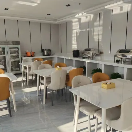 Happy Road Chain Inn Co.,Ltd. Collection Hotel (Beicheng International Business Academy)