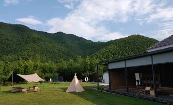 Nanshan Bamboo Sea Dongli Shangshe B&B