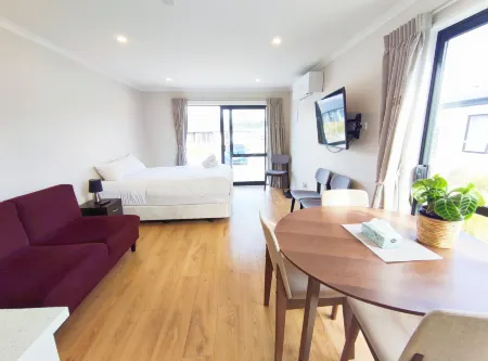 Jero Apartment Отели рядом с достопримечательностью «Mackenzie Sheep Dog Statue»