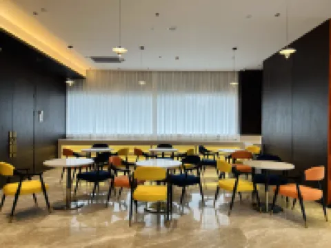 Orange Garden Hotel (Tengwang Pavilion)