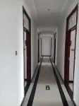 Suiping Linglong Peak Hotel