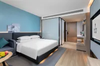 Country Inn & Suites by Radisson Hotel (Changchun FAW Wandaguangchang Checheng) - 3-Star