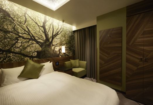 2. 알핏 호텔 & ..