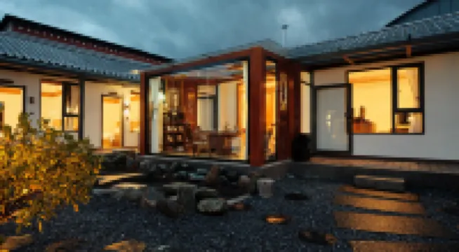 Shangri-La · Jiantang Renjia | Four-style courtyard designer Meisu (Dukezong Ancient City Store)