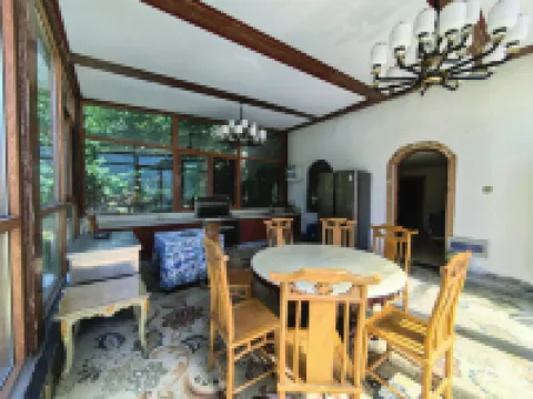 Taiji B&B Hotel