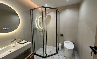 Minjiang Lakeside Hotel