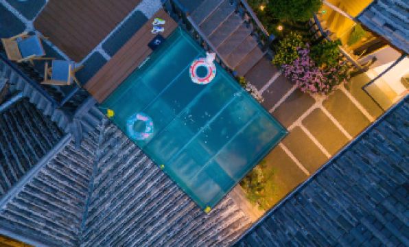 Oriental Garden Inn (Lijiang Old Town Watermill)