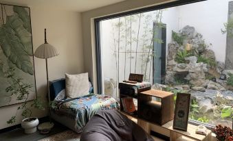 Ju Wuzhu Homestay (Heyuan Pishi Street Branch)