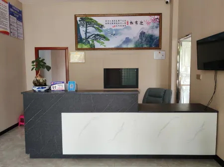 Wuluo Lakeside Hotel