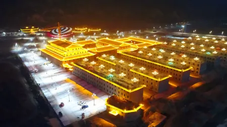 Hangu Pass Laozi Cultural Wellness Resort Отели в г. Линбао