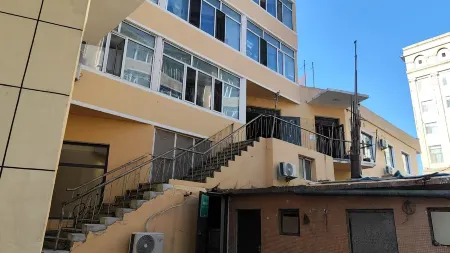 Jinshan Homestay (Seafood Street)