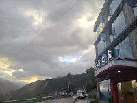 Mount Siguniang Cloud Mountain Stay Hotels in Shuangqiao Valley/Shuangdiao Village