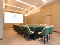 Magnotel Business Hotel (Mudanjiang Railway Station Beian Road)