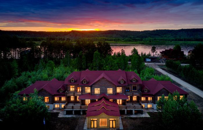Mohe Arctic Village Songjian Yueju Luxury Wilderness Hotel