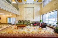 Ergun Wanda Yuhua Hotel - parcheggio