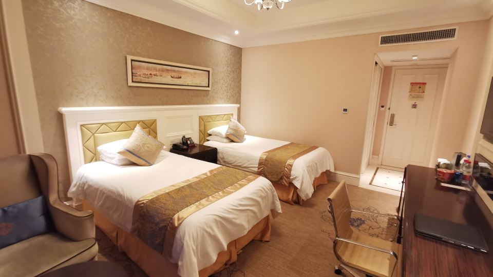 Jiayuan Yuanshun Venice Hotel
