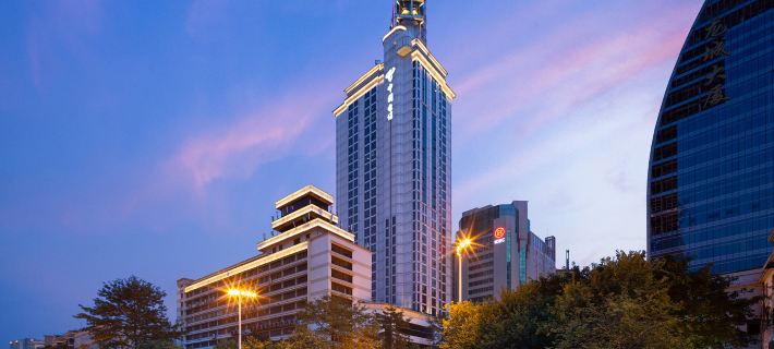 Borrman Jinhuangguan Hotel (Liuzhou Five Star Pedestrian Street) Hotels in Liuzhou