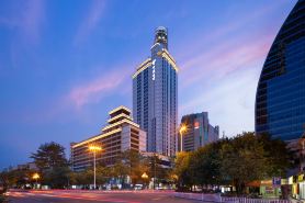 Borrman Jinhuangguan Hotel (Liuzhou Five Star Pedestrian Street)