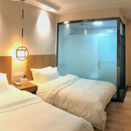 Yunqi Hotel
