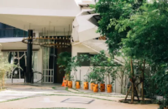 ไอบุ๊คกิ้ง แทรมส์ สแควร์