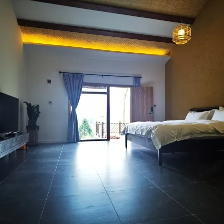 Huaduli Dujuanxiangshe Boutique Homestay